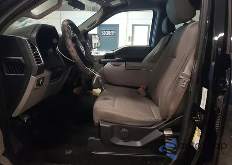 2016 Ford F150 Supercrew z USA, uszkodzony, nr VIN 1FTFW1EF9GFD18251